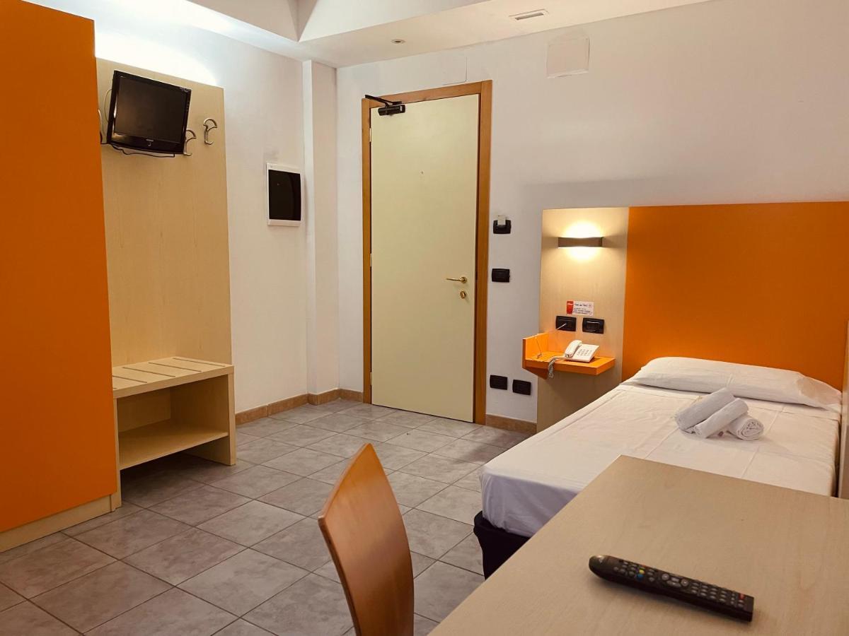 Hotel Grecale - Вентурина-Терме Екстер'єр фото